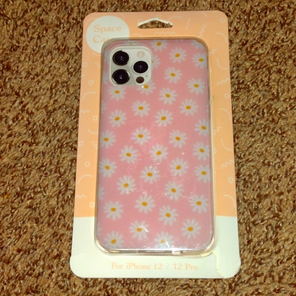 Iphone 12 / 12 Pro phone case lot NEW Never opened